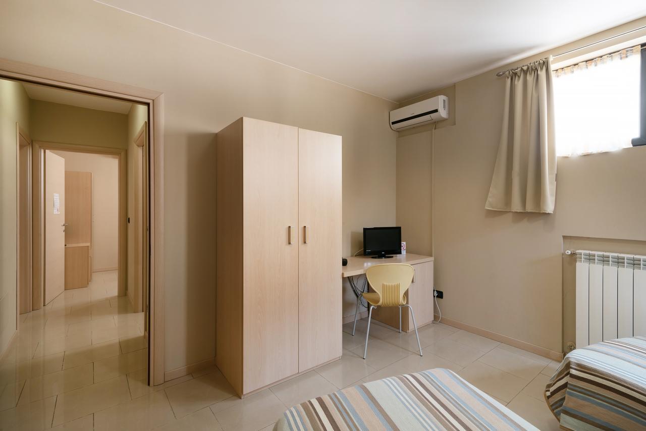 Il Torchio Di Alchieri Moreno E C Sas Hotel